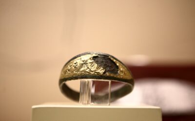 Farmer discovers rare 3,300 year old Hittite-era bracelet in Turkey’s Çorum
